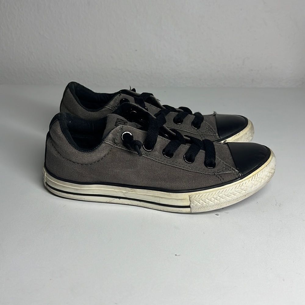 CONVERSE Allstar Kids Unisex size 2 UNIQUE 632523F